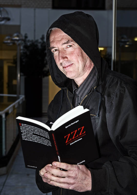 Bernd Desinger hat einen Krimi mit dem Titel ZZZ geschrieben. Foto: Uwe Schaffmeister